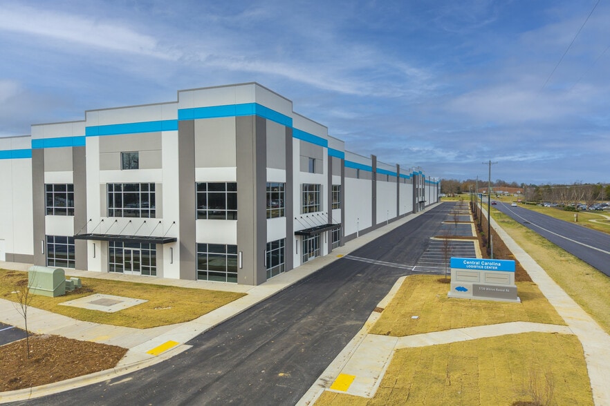 1736 Whites Kennel Rd, Burlington, NC for lease - Building Photo - Image 2 of 6