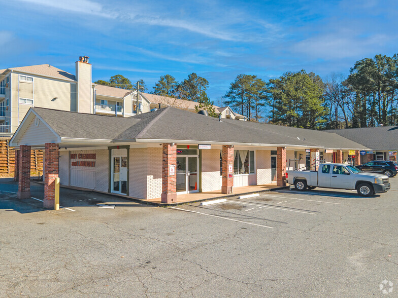 5045 Memorial Dr, Stone Mountain, GA for sale - Primary Photo - Image 1 of 1