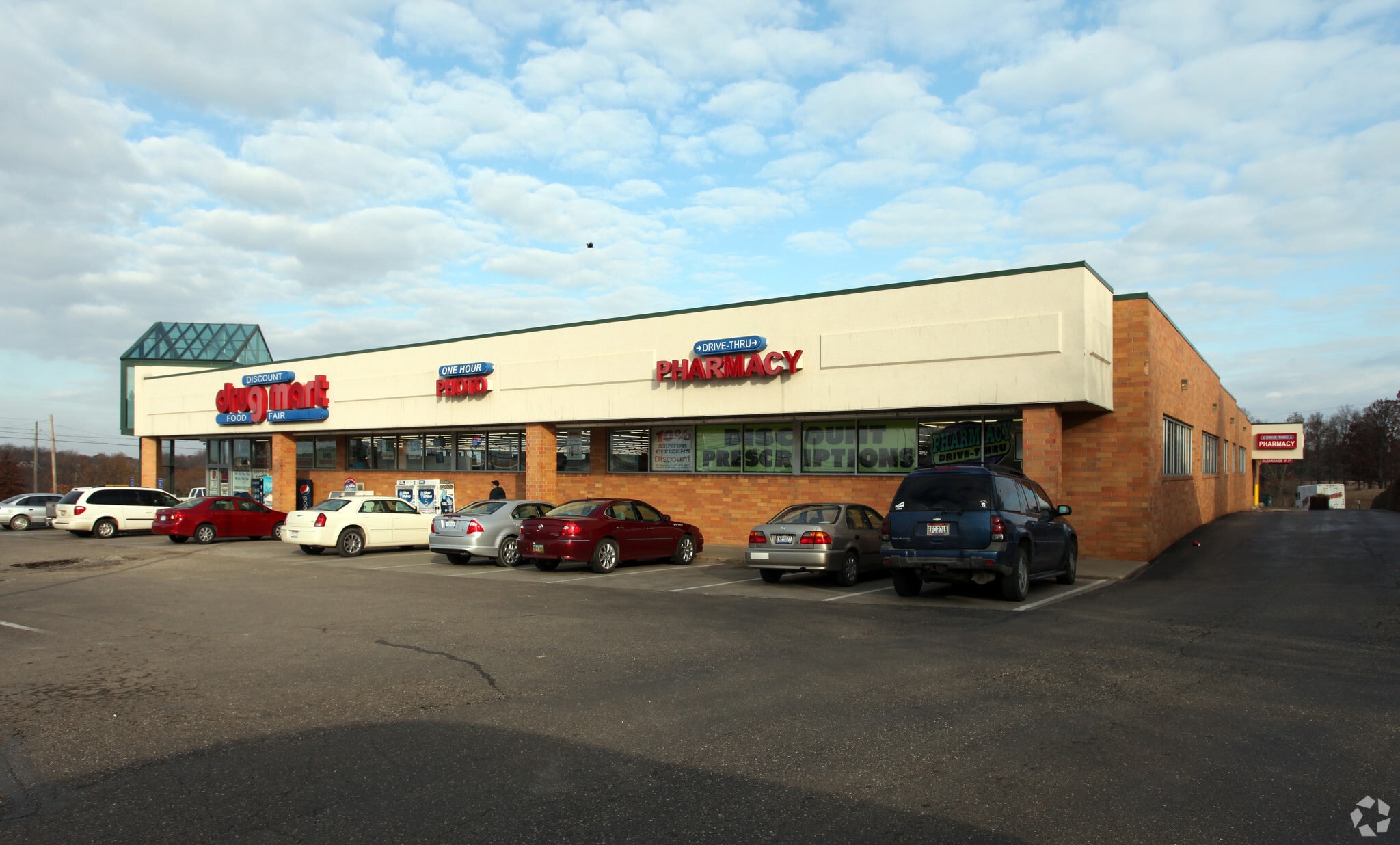 592 12th St, Carrollton, OH 44615 Discount Drug Mart Plaza