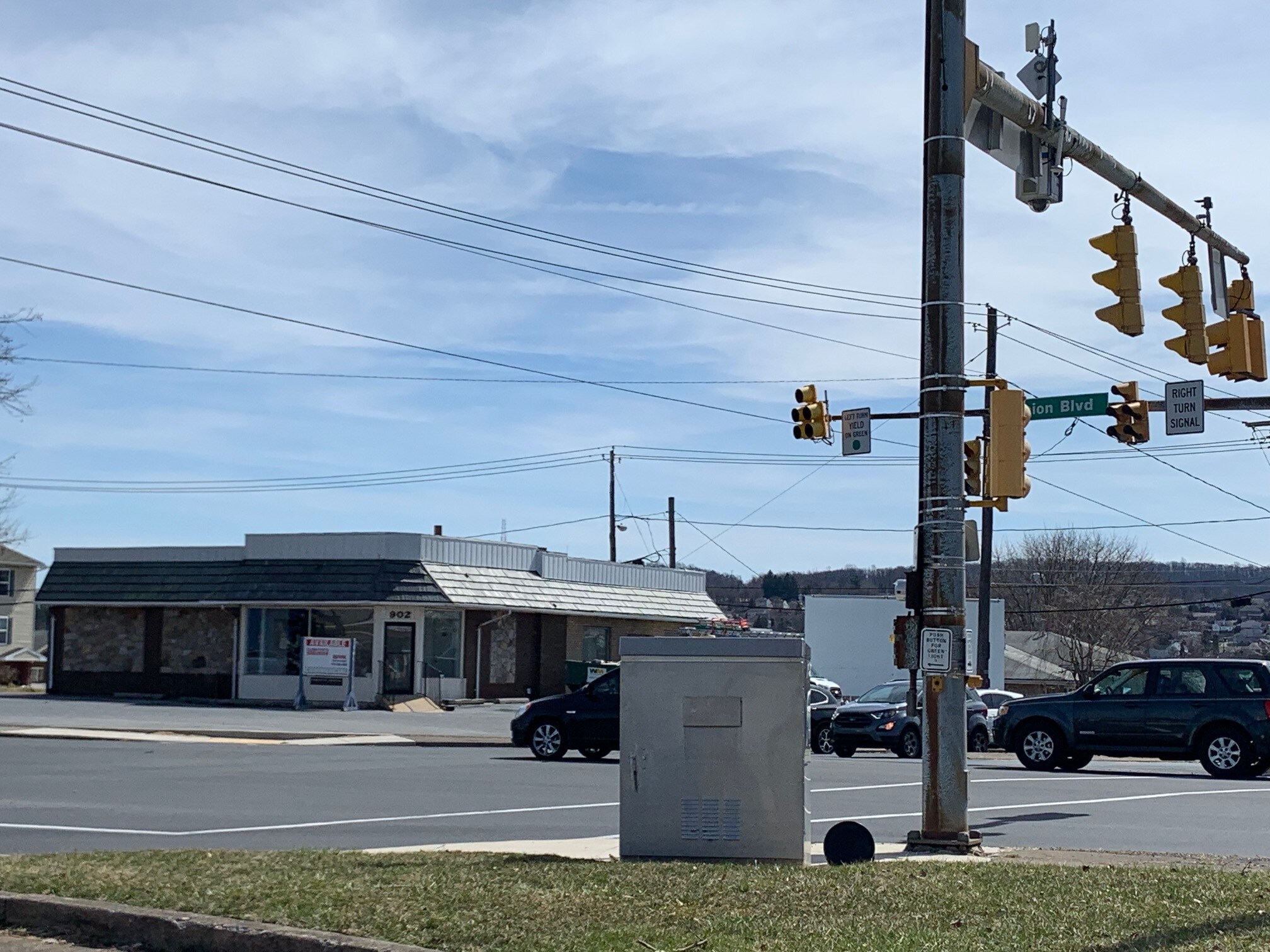 902 Union Blvd, Allentown, PA for sale Building Photo- Image 1 of 1