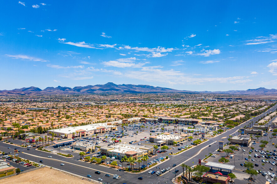 9890 S Maryland Pky, Las Vegas, NV for lease - Building Photo - Image 3 of 16