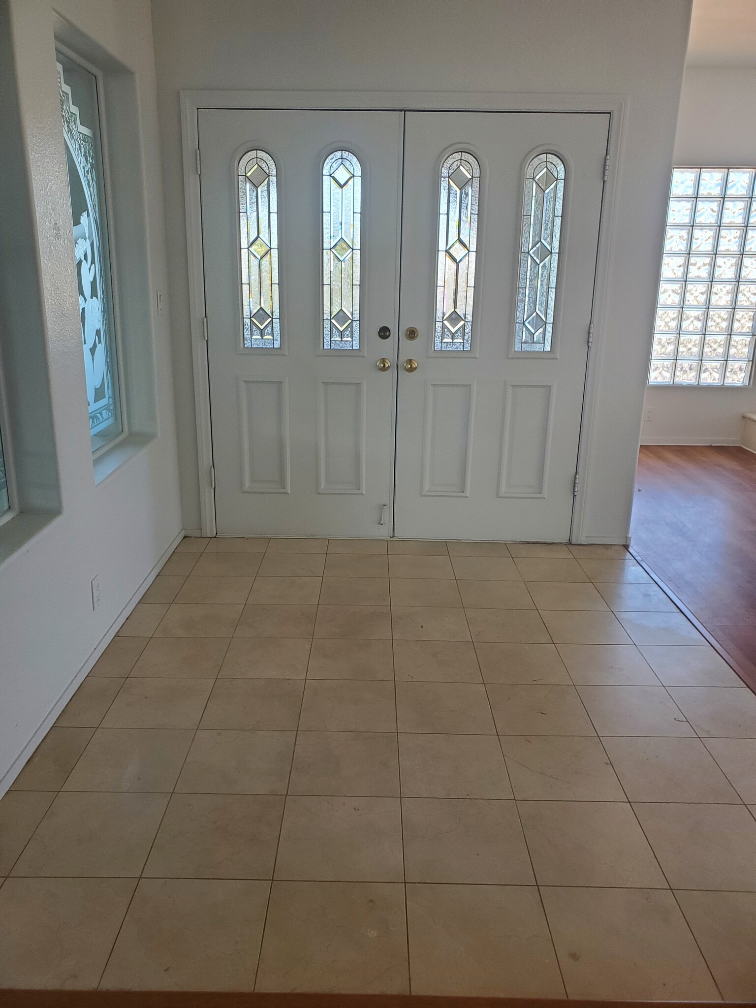 7525 W Sahara Ave, Las Vegas, NV for lease Interior Photo- Image 1 of 26