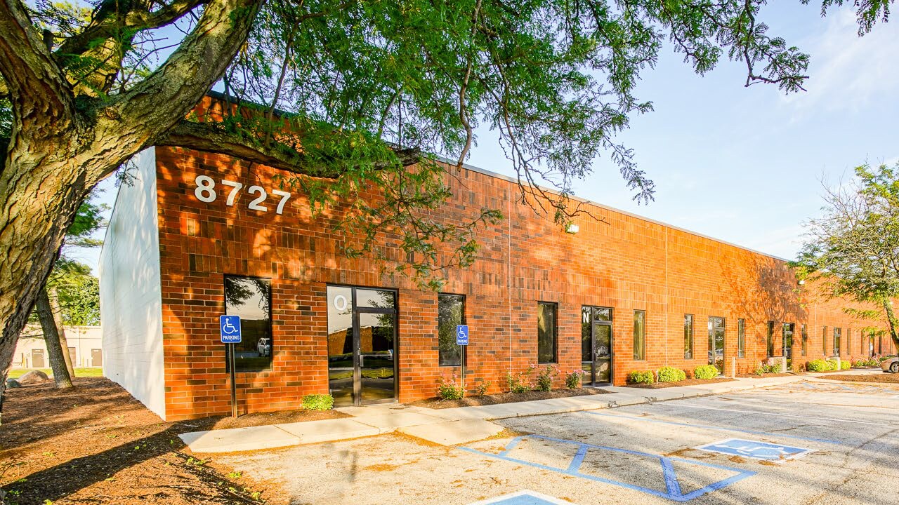 8727 Commerce Park Pl, Indianapolis, IN for lease Building Photo- Image 1 of 6