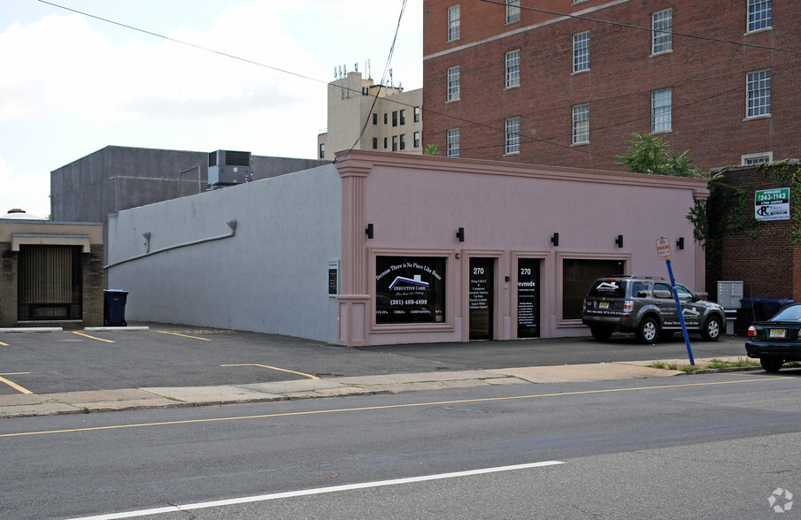 270 State St, Hackensack, NJ for lease - Primary Photo - Image 1 of 4