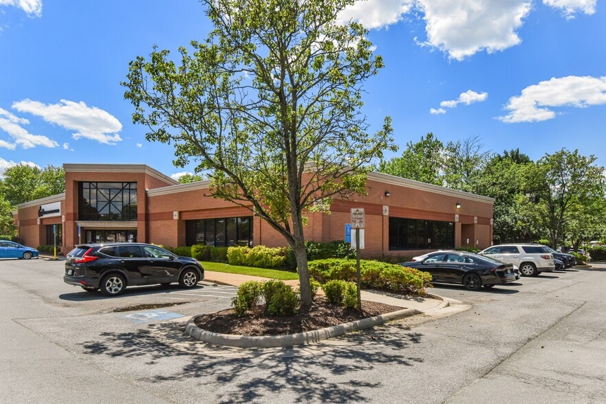 6708 Backlick Rd, Springfield, VA for lease - Building Photo - Image 1 of 5