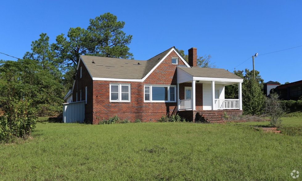 3612 Richland Ave W, Aiken, SC 29801