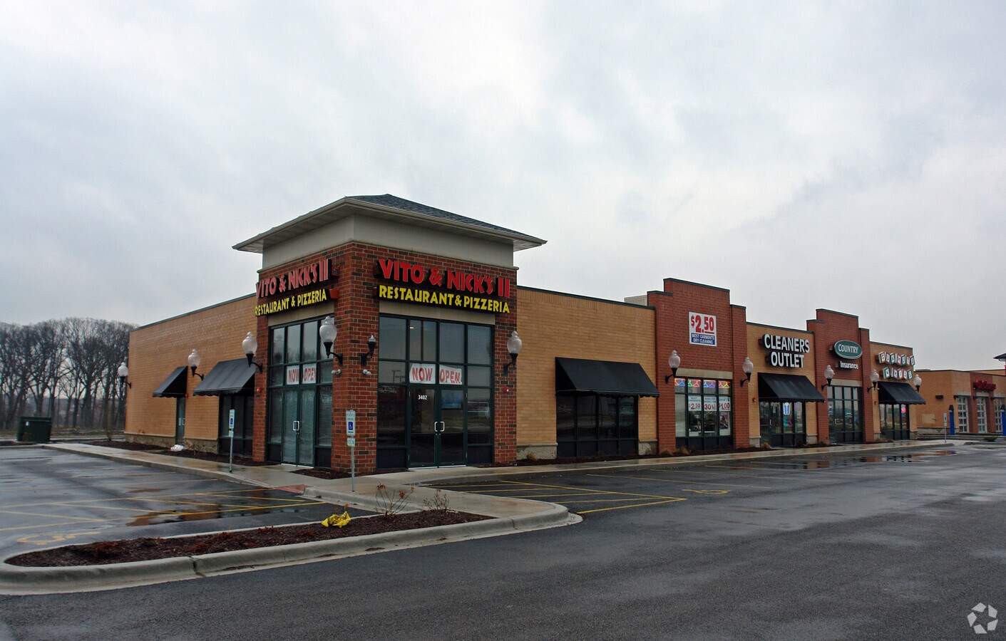 34023410 Orchard Rd, Oswego, IL 60543