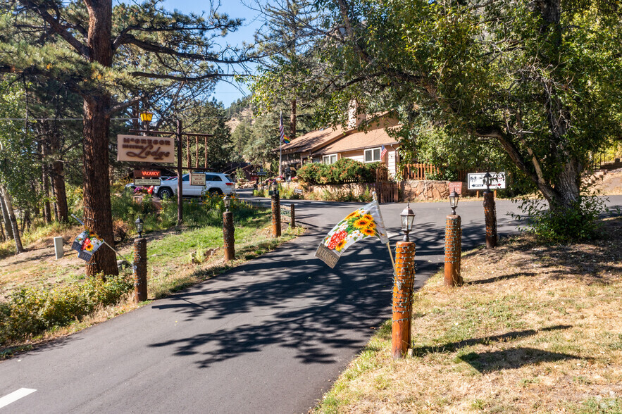 2815 Fall River Rd, Estes Park, CO for sale - Primary Photo - Image 1 of 1