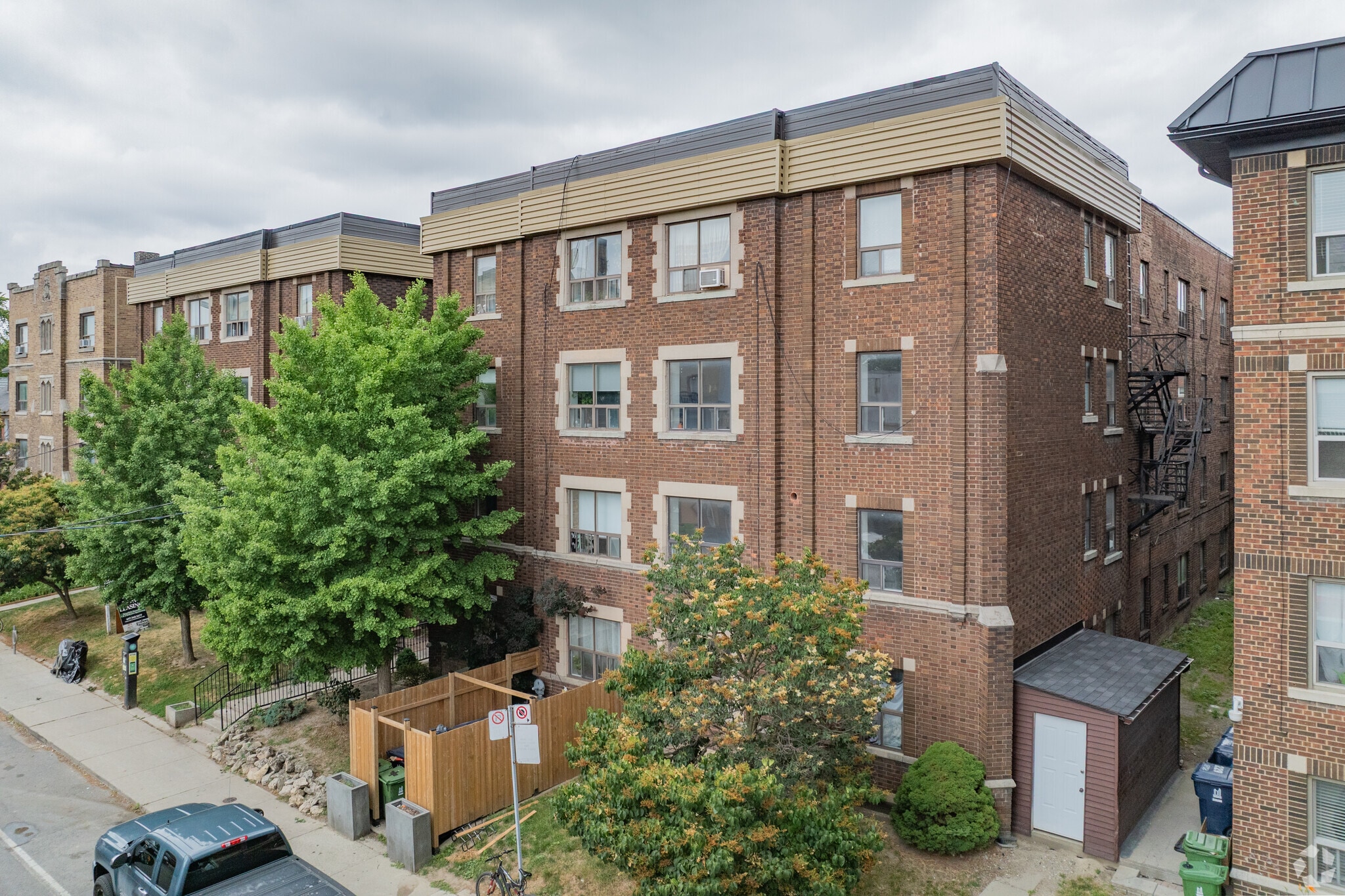 231 Vaughan Rd, Toronto, ON for sale Primary Photo- Image 1 of 26