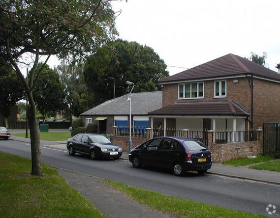 114 Harmondsworth Rd, West Drayton for sale - Primary Photo - Image 1 of 1