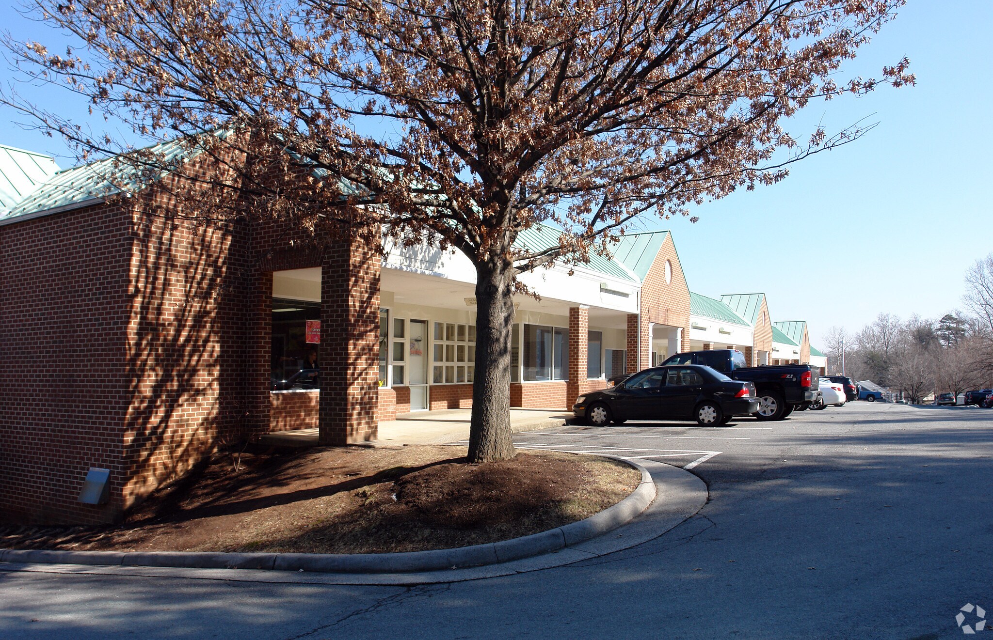 2218 Ivy Rd, Charlottesville, VA 22903 Townside Shopping Center