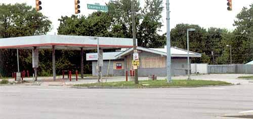 2554 N Emerson Ave, Indianapolis, IN for lease - Primary Photo - Image 2 of 2