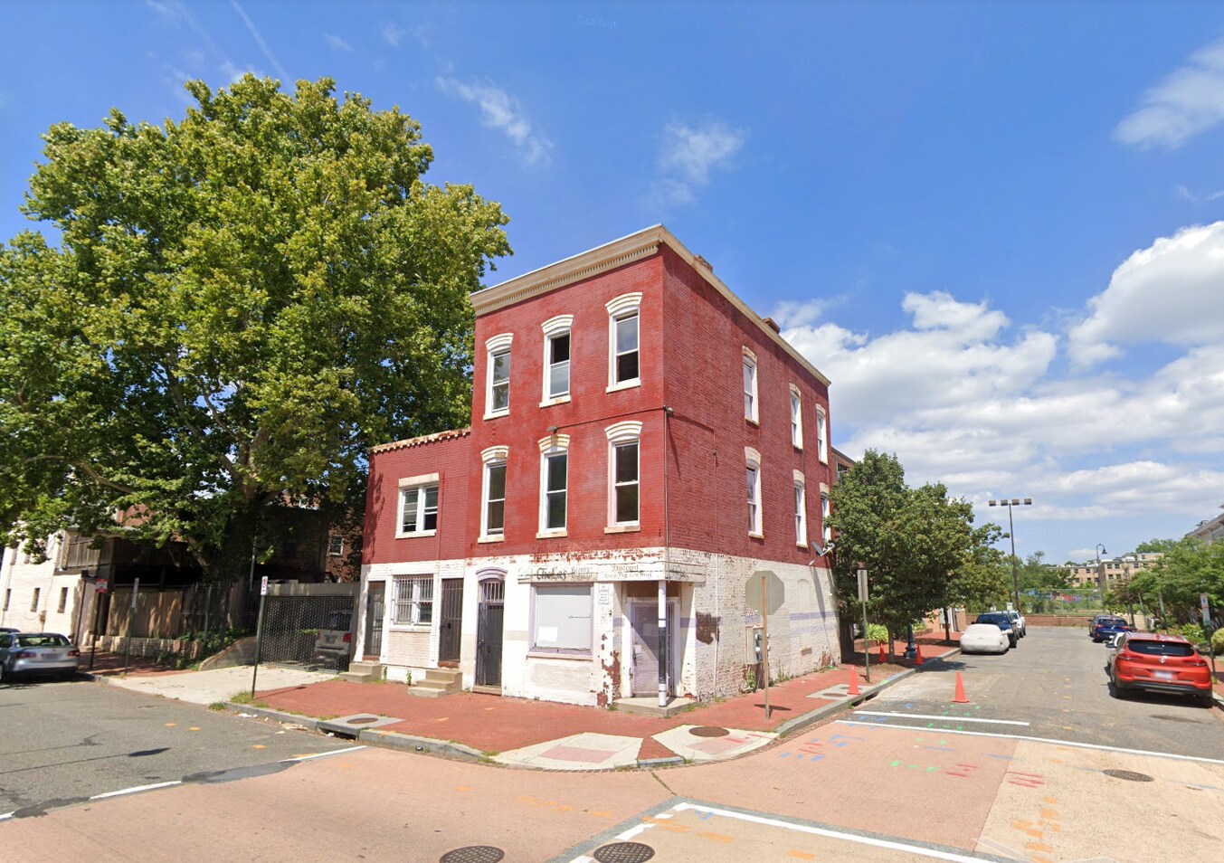 2021 4th St NW, Washington, DC for sale Primary Photo- Image 1 of 1