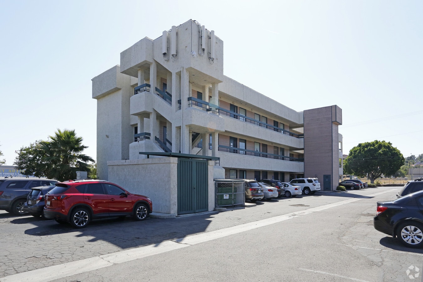 1685 E Main St, El Cajon, CA 92021 Property Record