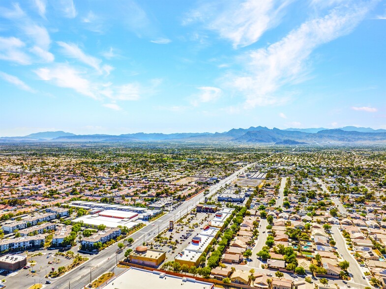 Desert Oaks Plaza portfolio of 2 properties for sale on LoopNet.com - Aerial - Image 3 of 8