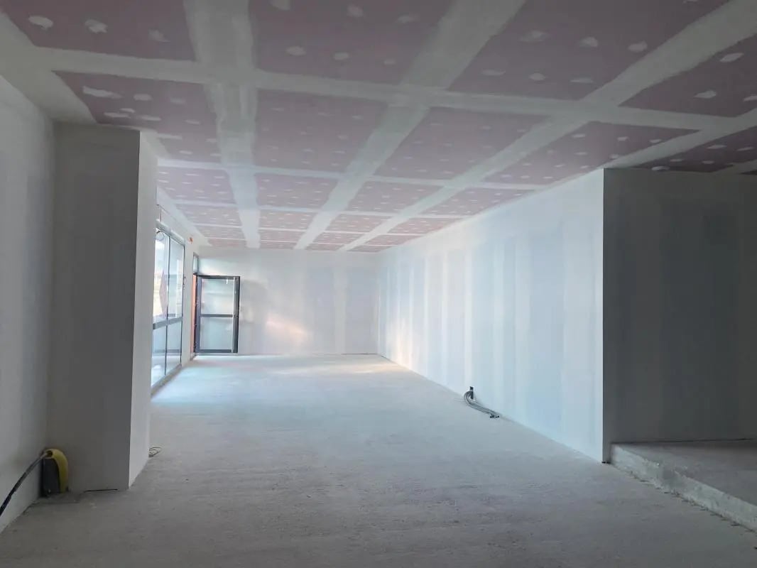 Retail in Maillat for lease Interior Photo- Image 1 of 7