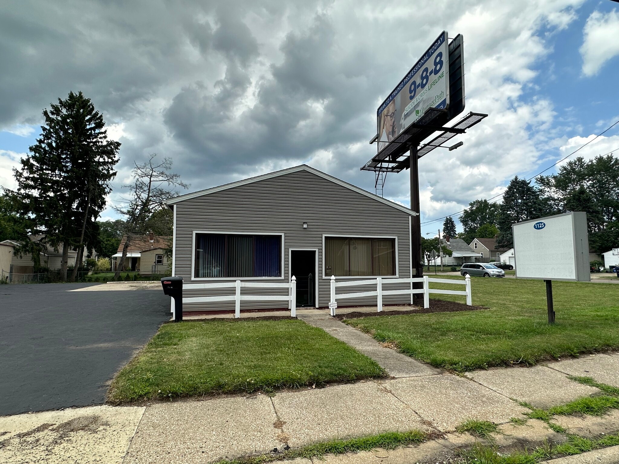 1125 Triplett Blvd, Akron, OH for sale Building Photo- Image 1 of 1