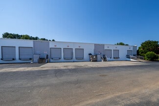 More details for 2220 Center Park Dr, Charlotte, NC - Flex for Lease
