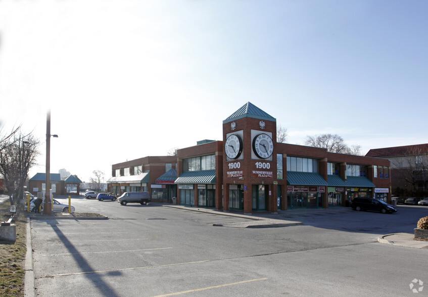 1900-1906 Dundas St E, Mississauga, ON for lease - Primary Photo - Image 1 of 2