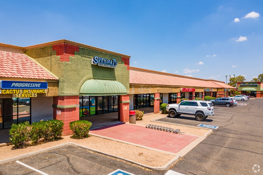 7420-7440 W Cactus Rd, Peoria, AZ for lease - Building Photo - Image 2 of 14