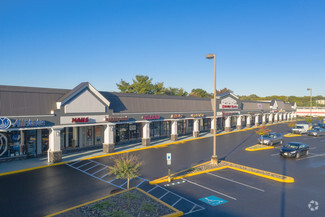 More details for 300 S Lenola Rd, Maple Shade, NJ - Retail for Lease