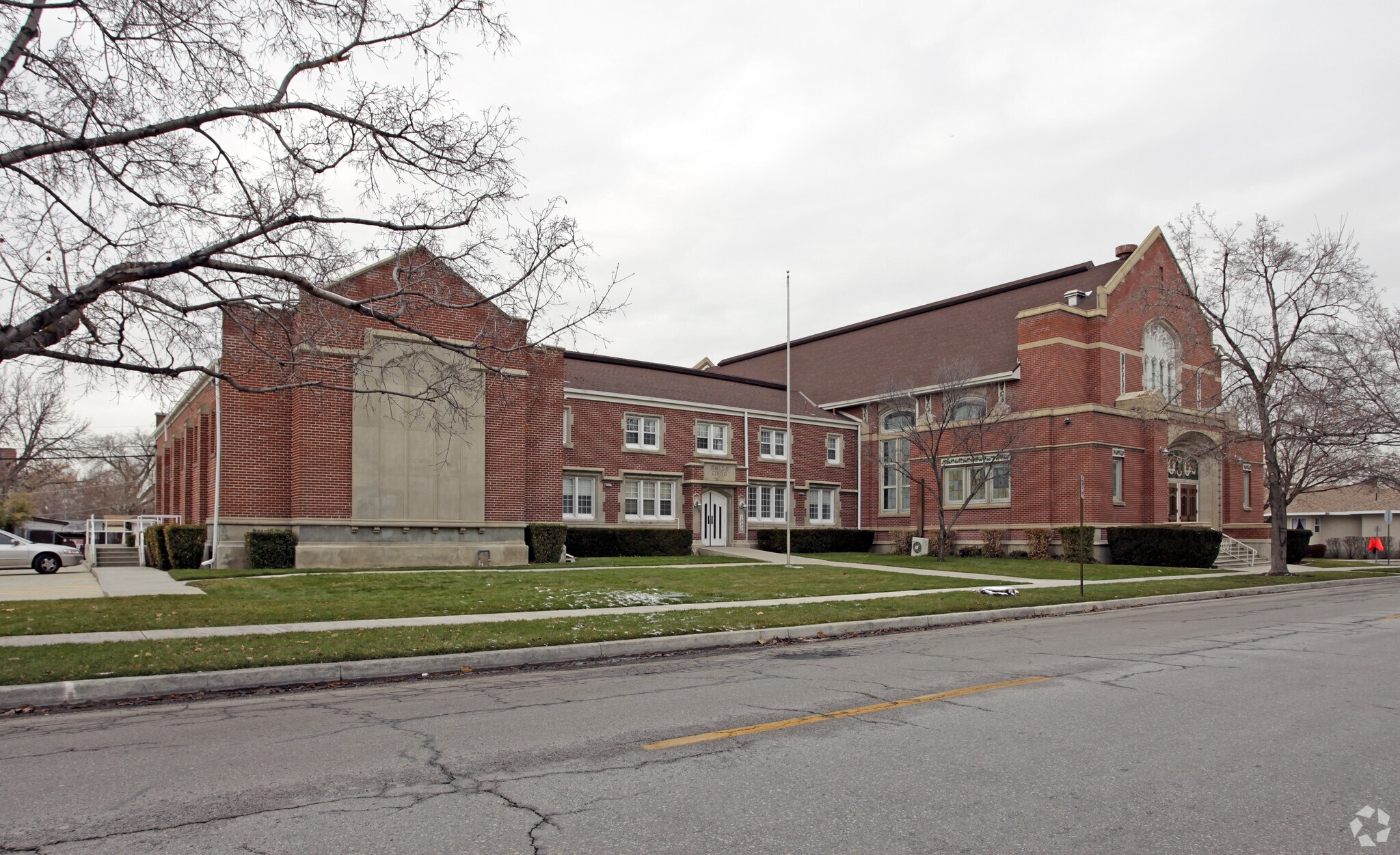 1990 S 500 E, Salt Lake City, UT for sale Primary Photo- Image 1 of 1