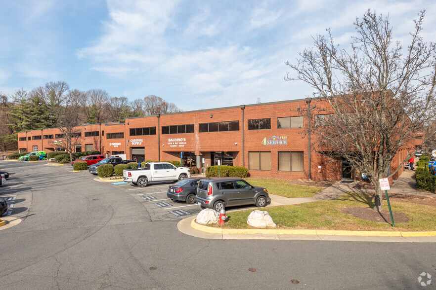 7001 Newington Rd, Lorton, VA for lease - Building Photo - Image 1 of 10