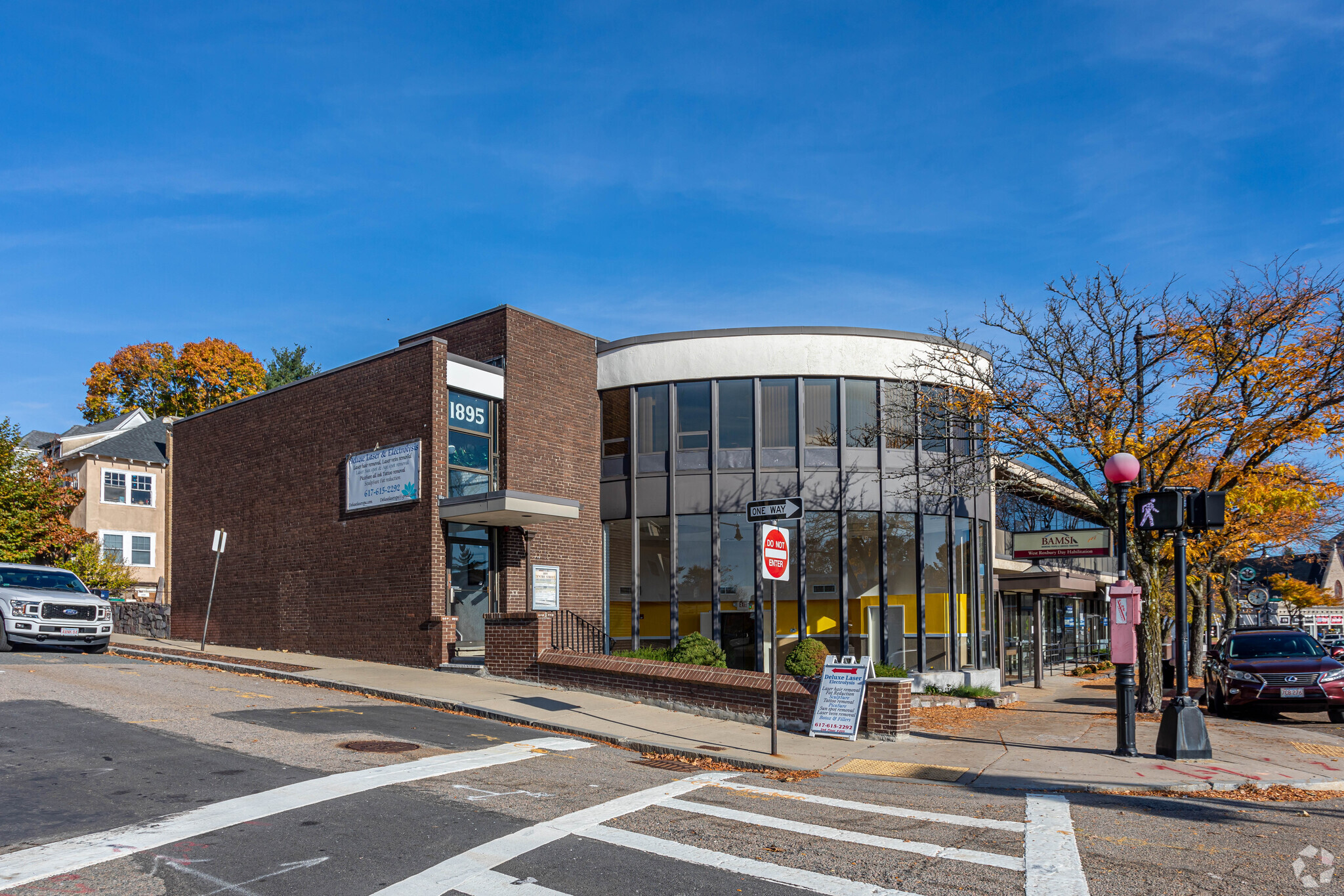 1895 Centre St, West Roxbury, MA for sale Primary Photo- Image 1 of 1