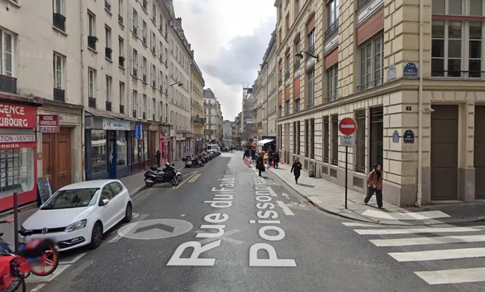 Retail in Paris for lease - Aerial - Image 1 of 2