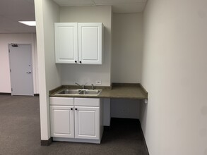 800 E Northwest Hwy, Palatine, IL for lease Interior Photo- Image 2 of 8