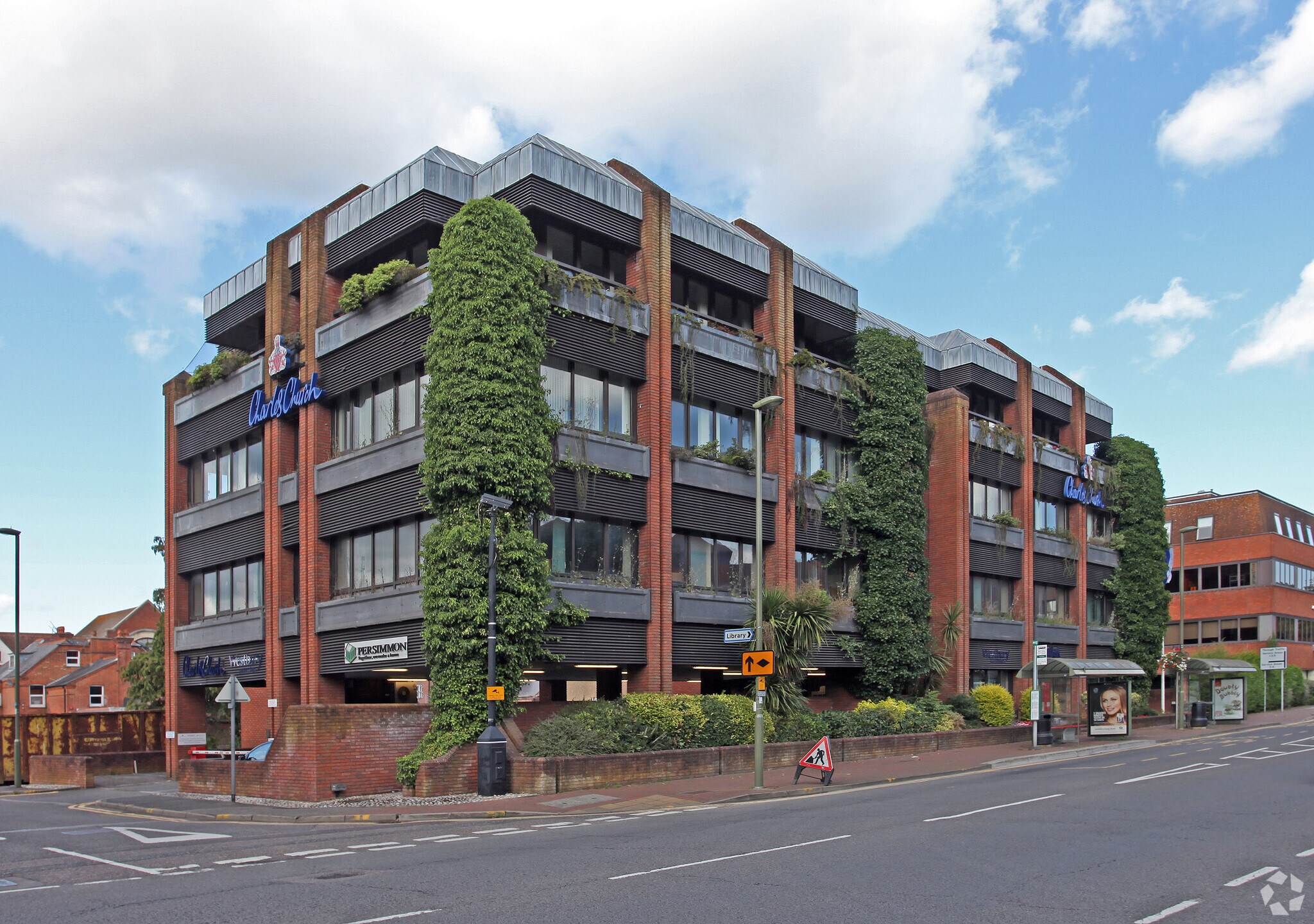 Knoll Rd, Camberley for sale Primary Photo- Image 1 of 3