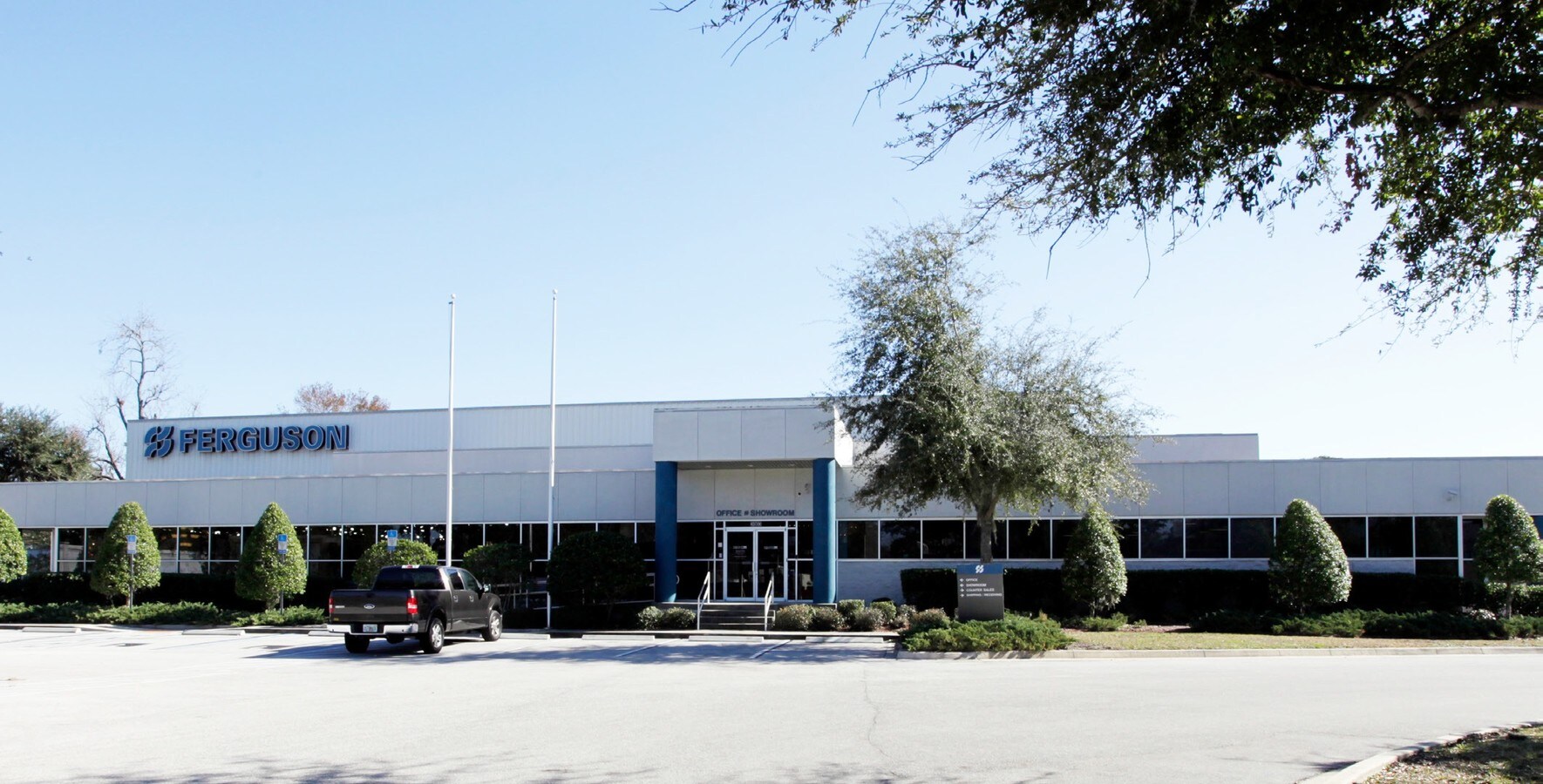 3003 Philips Hwy, Jacksonville, FL 32207