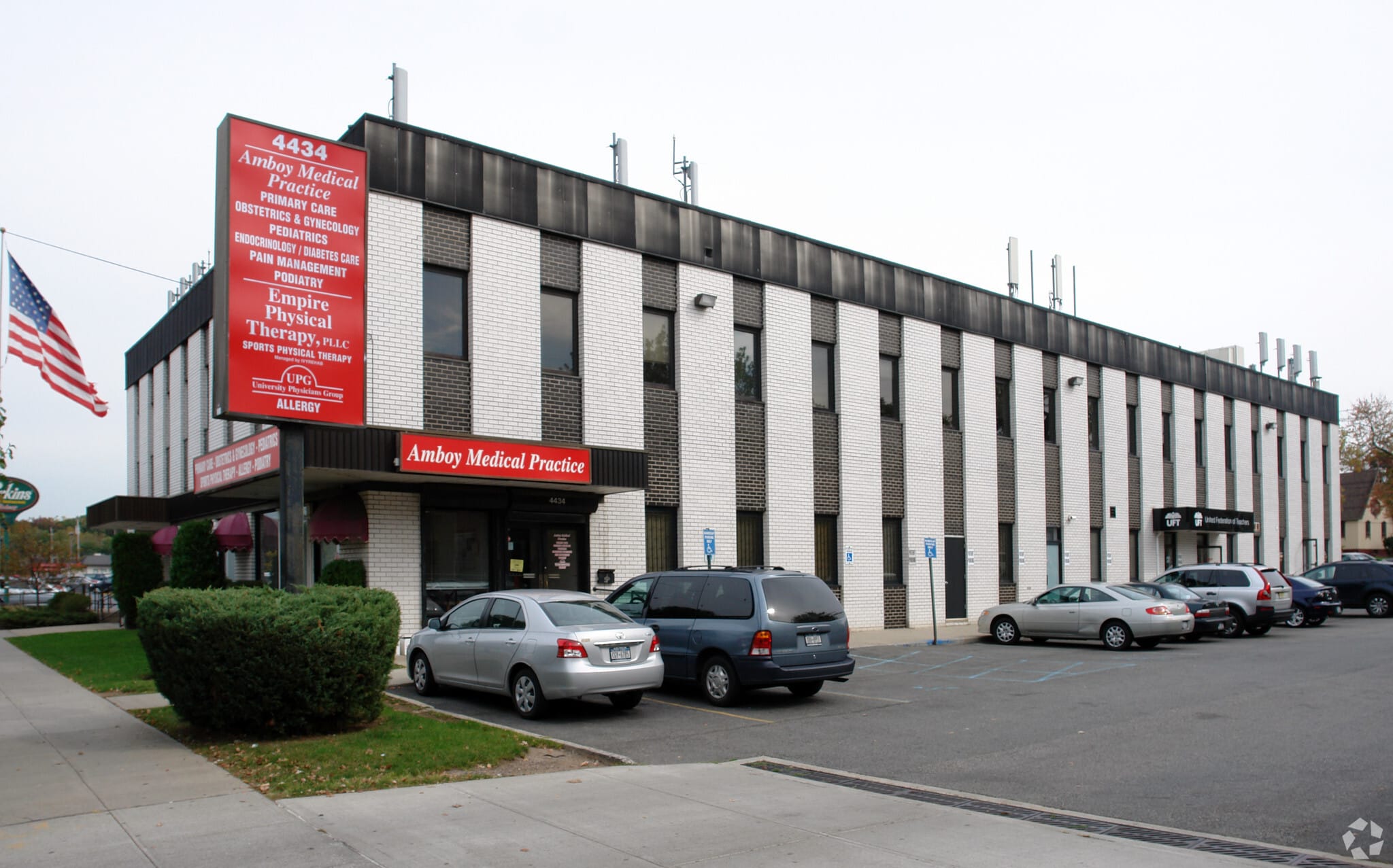 44344436 Amboy Rd, Staten Island, NY 10312 Office/Medical for Lease