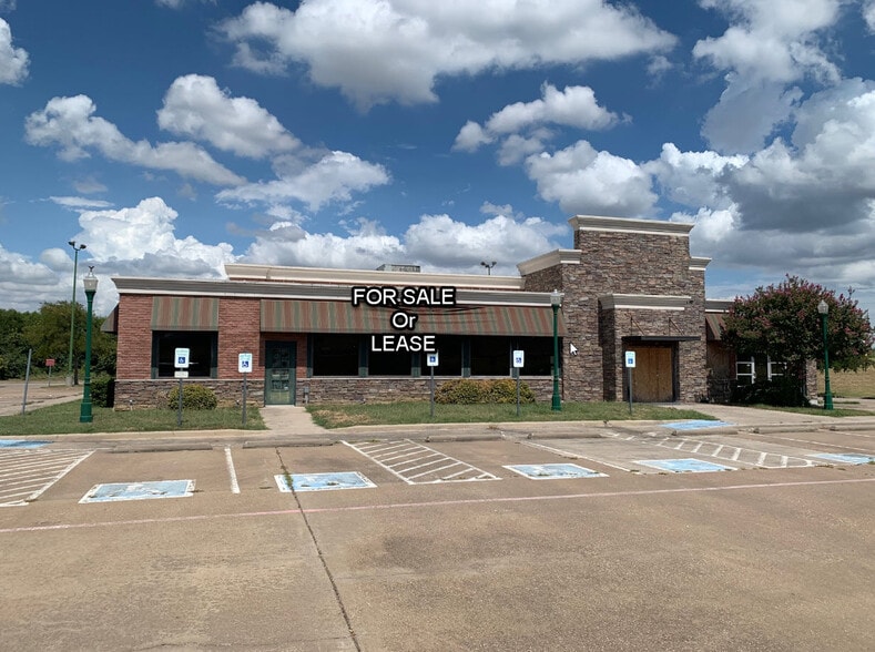 2290 S Stemmons Fwy, Lewisville, TX for lease - Building Photo - Image 3 of 22