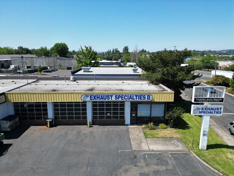 8866 SW Tualatin Sherwood Rd, Tualatin, OR for lease - Building Photo - Image 1 of 3