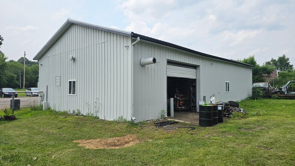 4114 E Michigan Ave, Jackson, MI for sale - Building Photo - Image 2 of 31