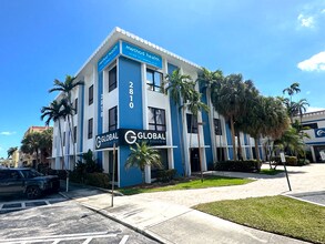 2810 E Oakland Park Blvd, Fort Lauderdale, FL for lease Building Photo- Image 1 of 3