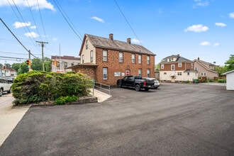 1 Main St, Sayreville, NJ for lease Building Photo- Image 2 of 16