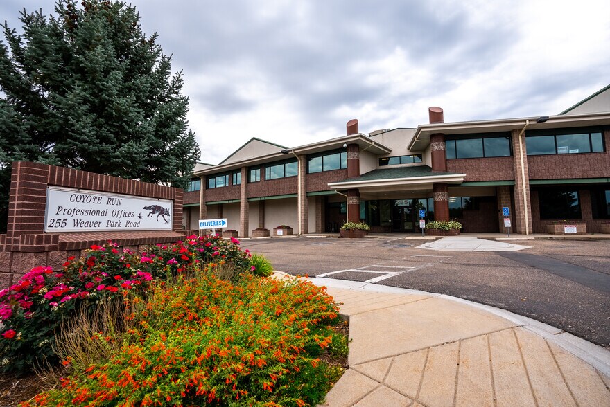 255 Weaver Park Rd, Longmont, CO for sale - Building Photo - Image 1 of 1