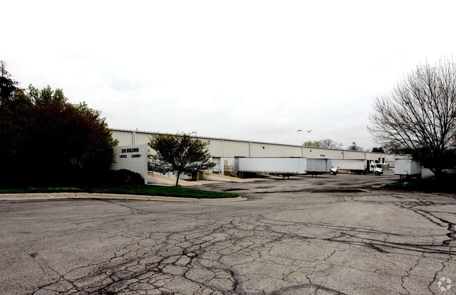 7301 Georgetown Rd, Indianapolis, IN for sale - Building Photo - Image 2 of 3