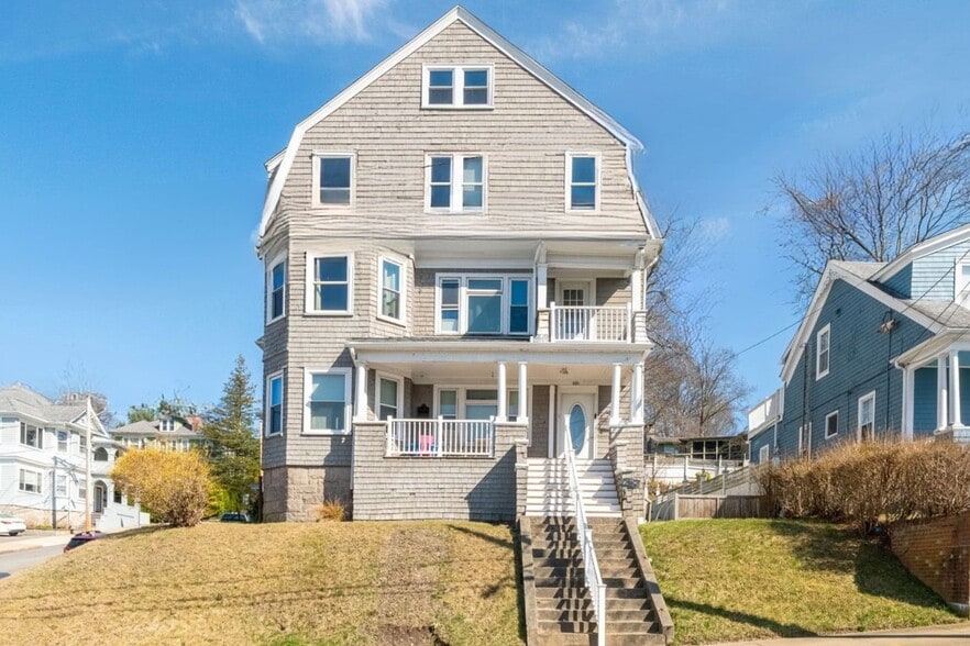 341 Belmont St, Fall River, MA for sale - Building Photo - Image 2 of 27