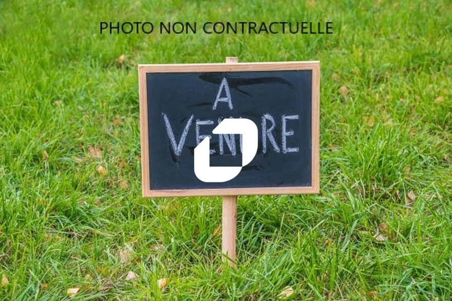 Land in Couëron for sale - Building Photo - Image 1 of 2