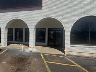 More details for 29 Sgt Prentiss Dr, Natchez, MS - Retail for Lease