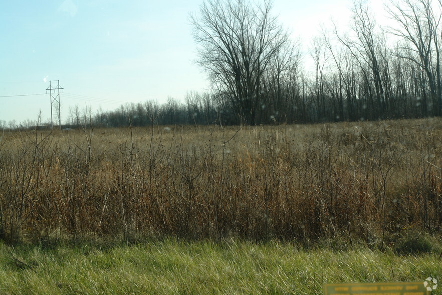 Jacobsen Rd, Neenah, WI for sale - Primary Photo - Image 1 of 1