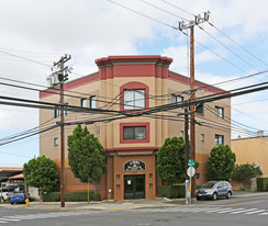 1709 & 1710 Kalani Street - Commercial Kitchen