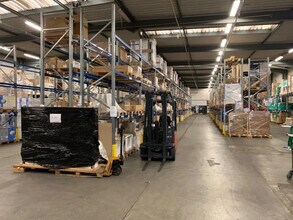 14 Rue Berthelot, Gonesse for lease Interior Photo- Image 2 of 11