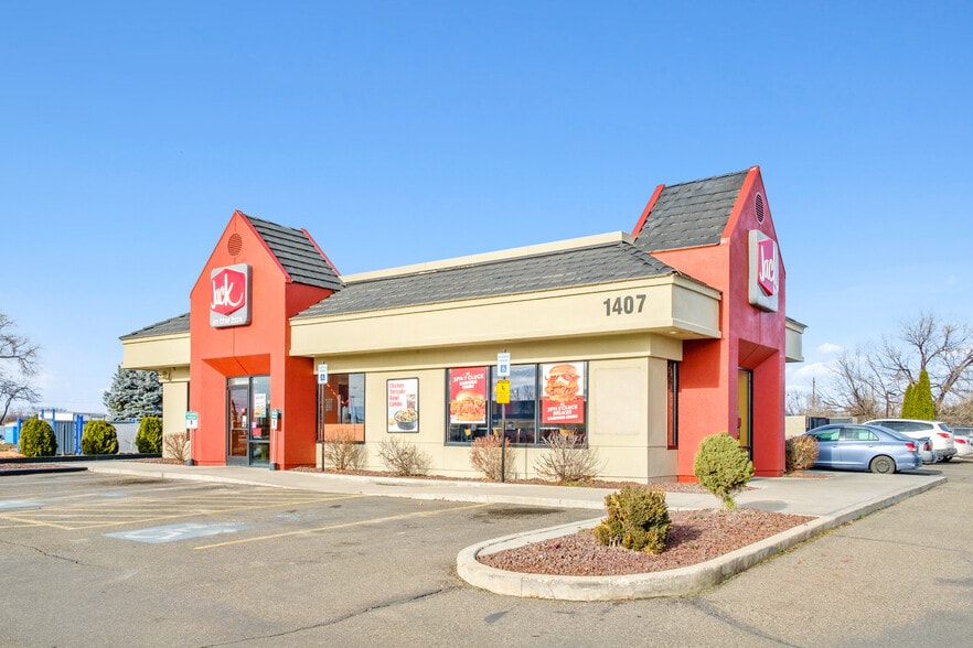 1407 SW 4th Ave, Ontario, OR for sale - Building Photo - Image 1 of 1