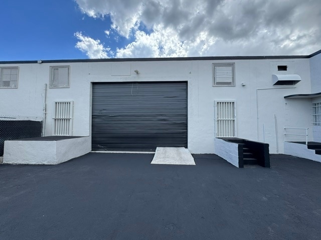 286-288 NE 67th St, Miami, FL for lease - Building Photo - Image 3 of 7