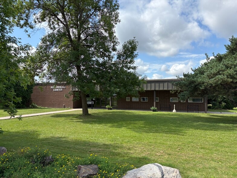 505 S 12th Ave, Virginia, MN for sale - Primary Photo - Image 1 of 26