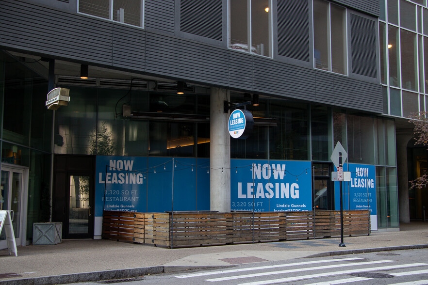 545 Race St, Cincinnati, OH for lease - Building Photo - Image 1 of 4